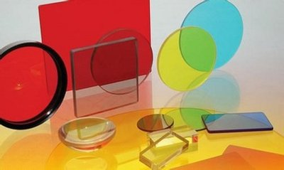 Properties_and_selection_methods_of_optical_materials_commonly_used_in_optical_lenses.png