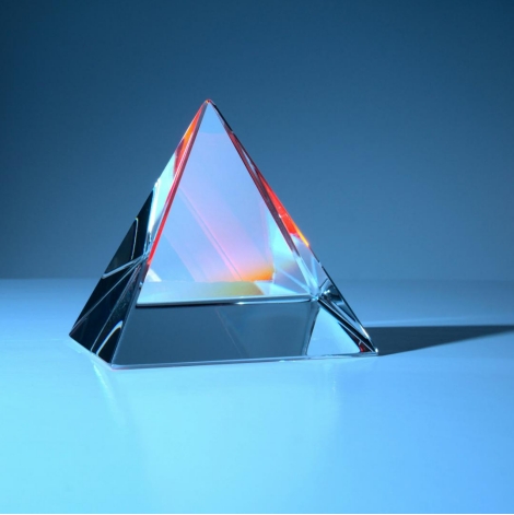 application-of-caf2-materials-in-the-field-of-optics1.jpg